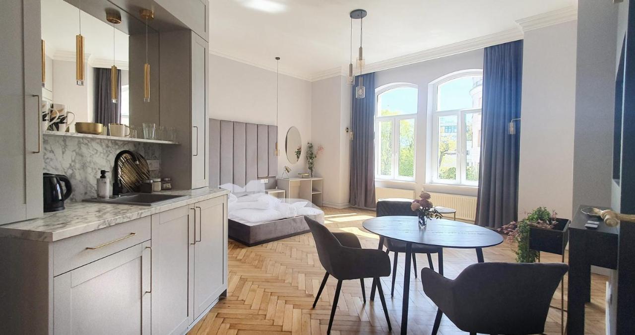 Apartmán Dk Premium Ballady I Romanse Olštýn Exteriér fotografie