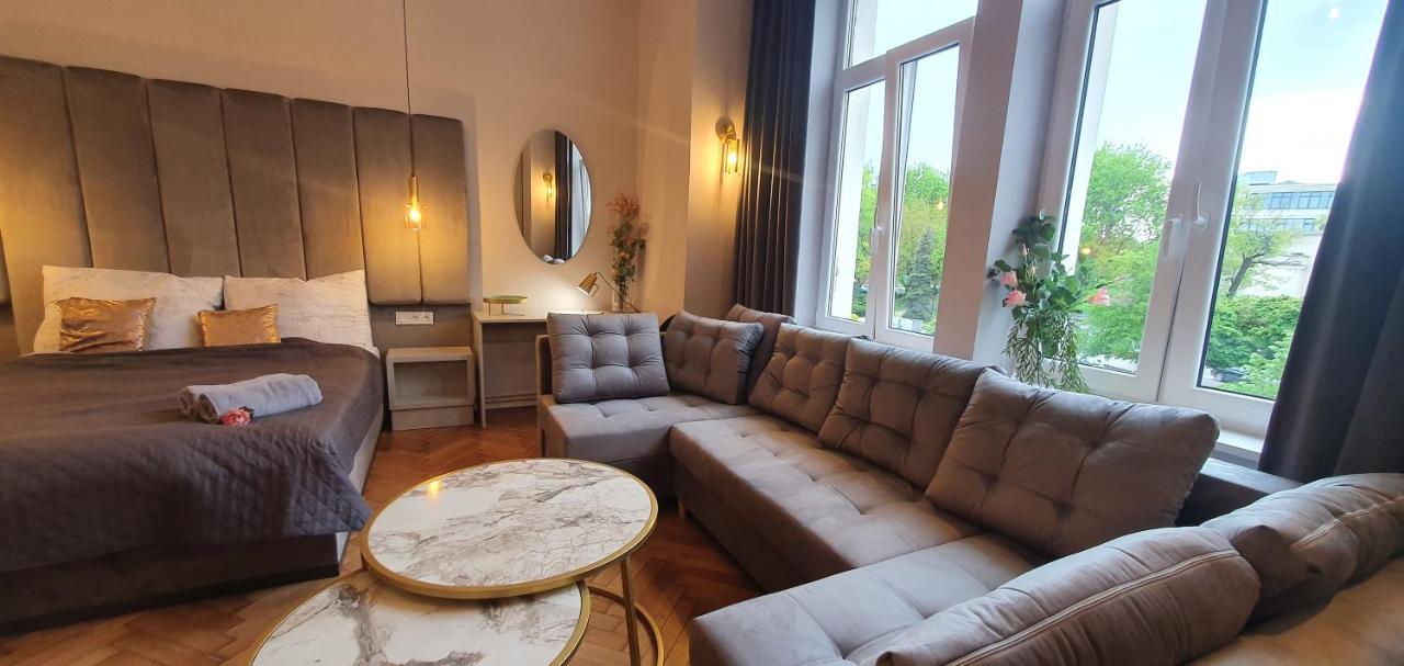 Apartmán Dk Premium Ballady I Romanse Olštýn Exteriér fotografie