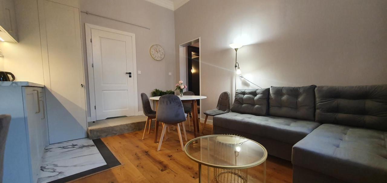 Dk Premium Ballady I Romanse Olštýn Exteriér fotografie