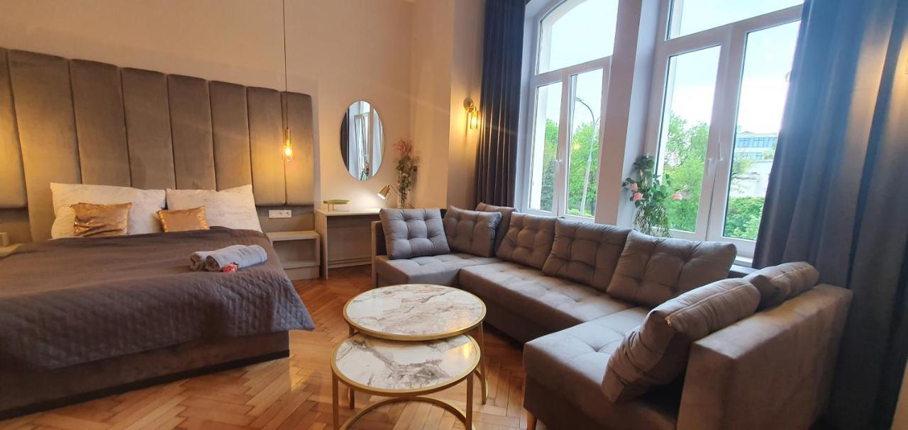 Apartmán Dk Premium Ballady I Romanse Olštýn Exteriér fotografie